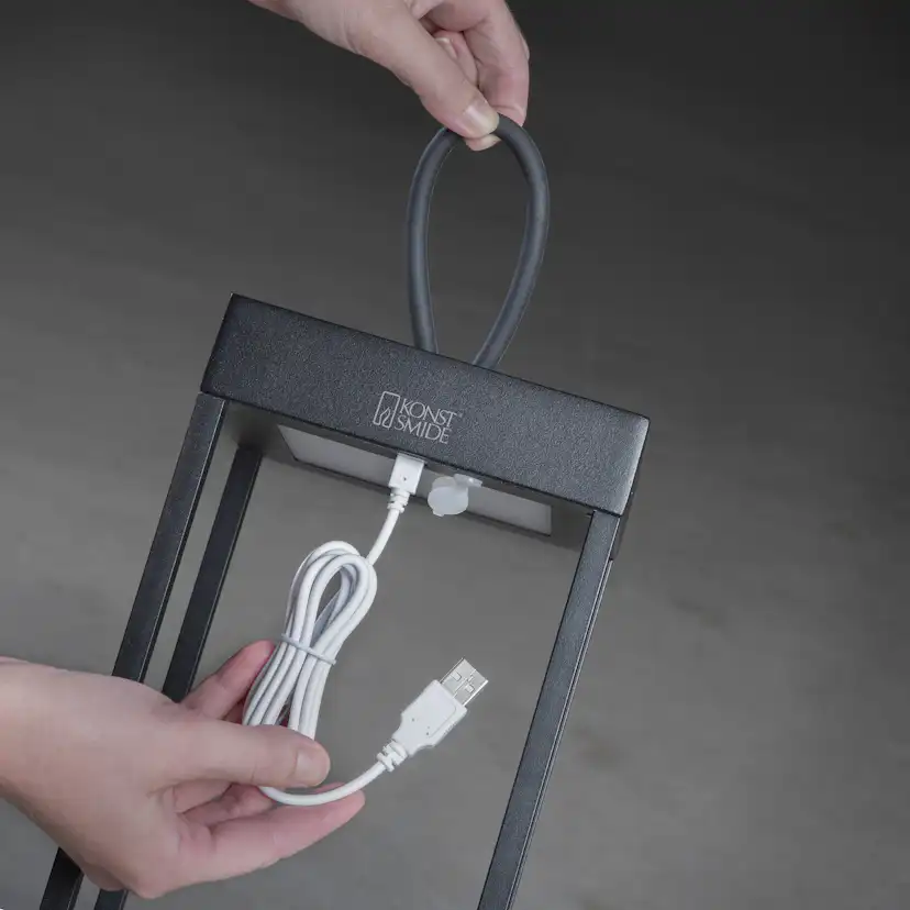 Lanterna Gnosjö Konstsmide Ravello USB