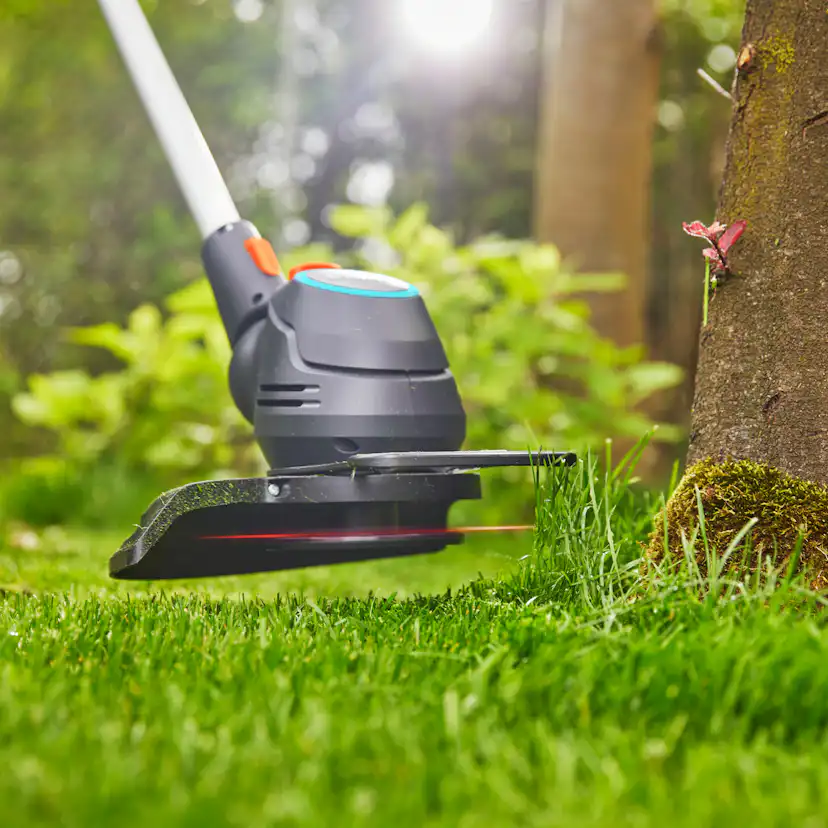 Grästrimmer Gardena ComfortCut Li-18/23 med Batteri