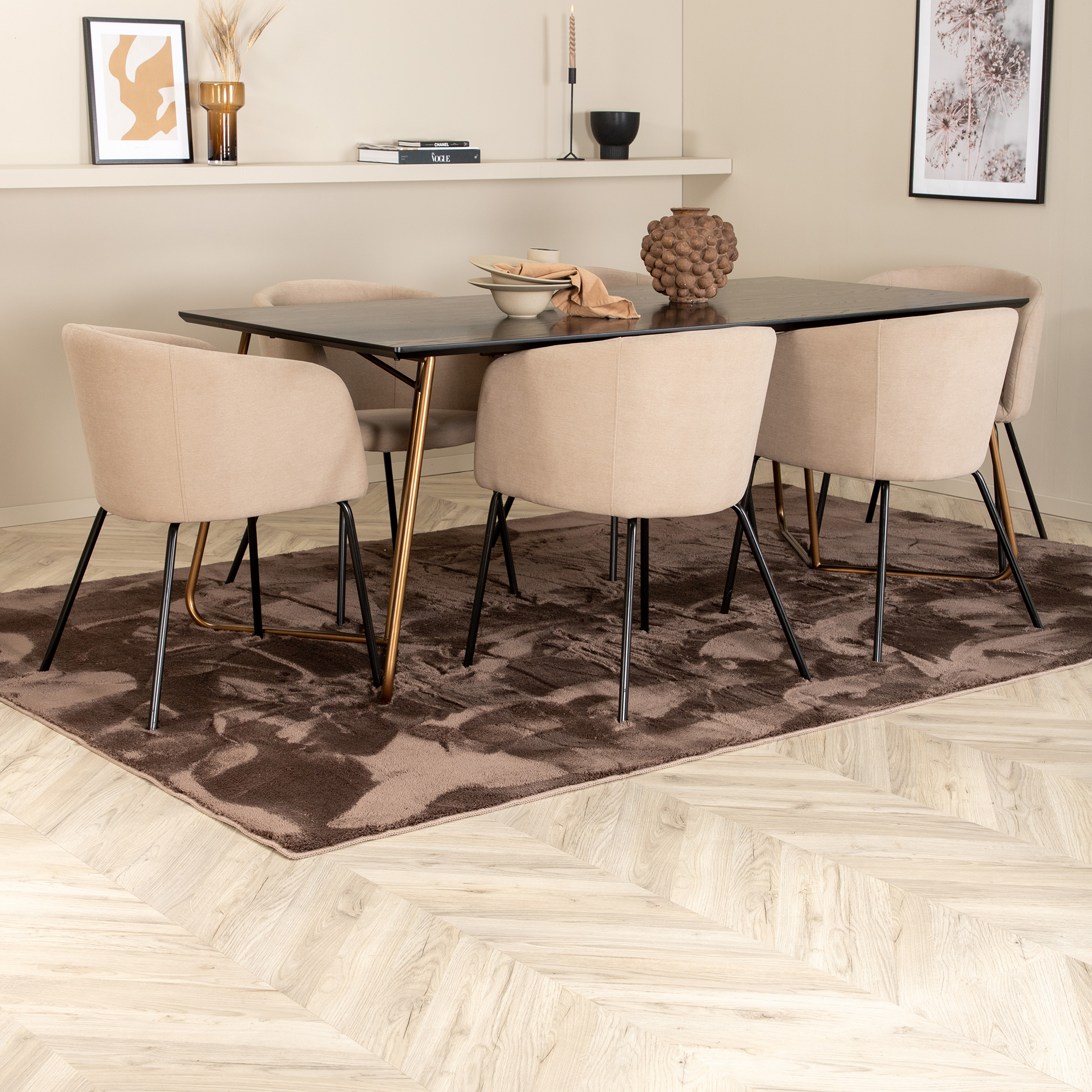 Matgrupp Venture Home Annika med 6 Bergen Stolar Polyester