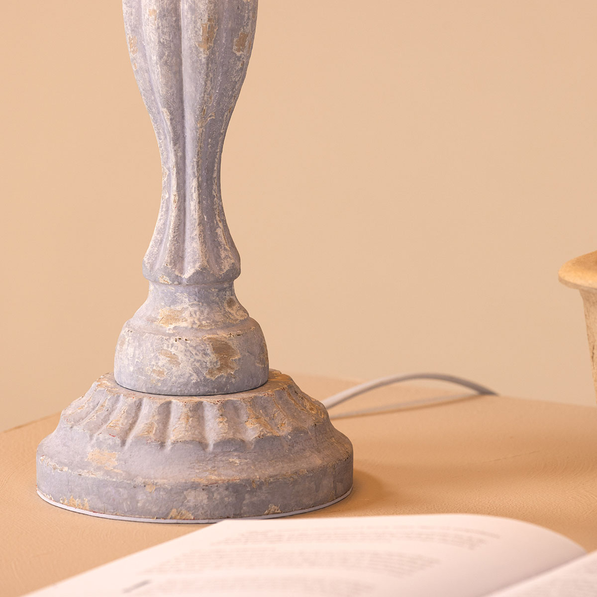 Bordslampa Venture Home Caen