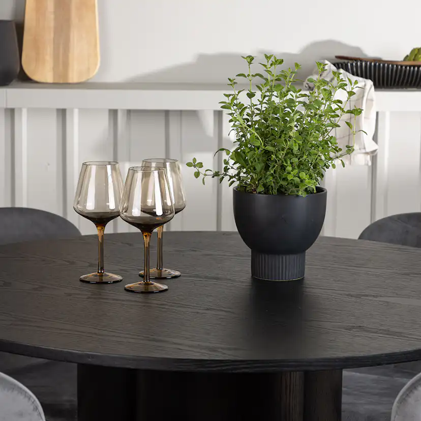 Matgrupp Venture Home Olivia Ø110 cm med 4 st Lilja stolar