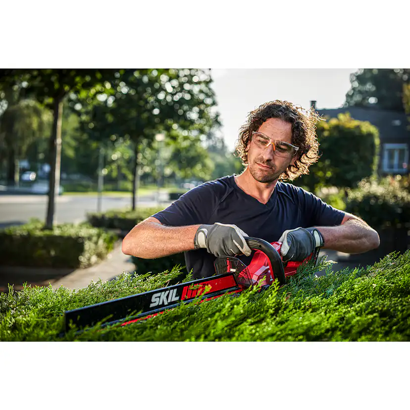 Häcksax SKIL 0440 AA Kolborstfri Batteridriven