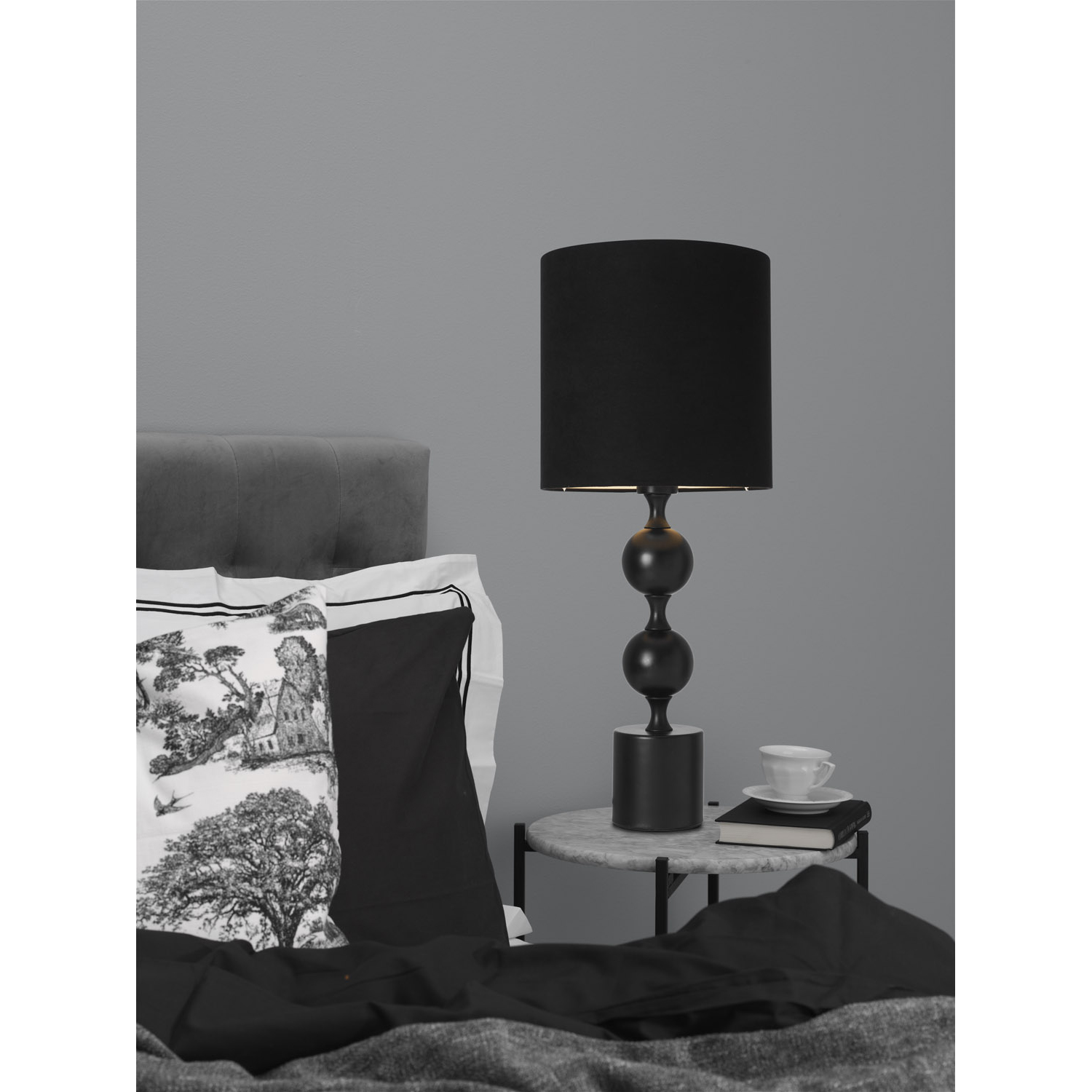 Bordslampa Cottex Prakt H60 cm Metallfot med Textilskärm