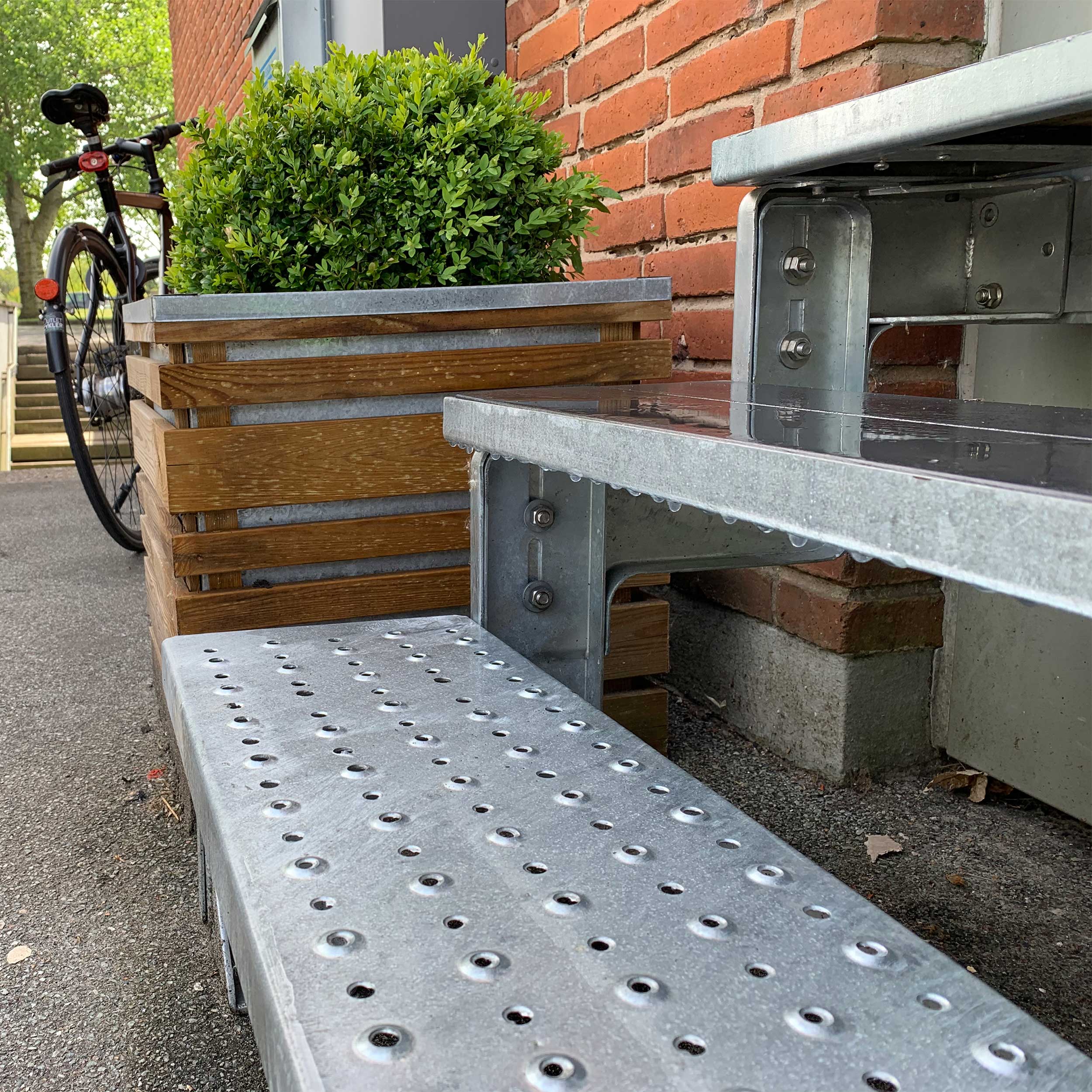 Trädgårdstrappa Dolle Gardentop utan Räcke