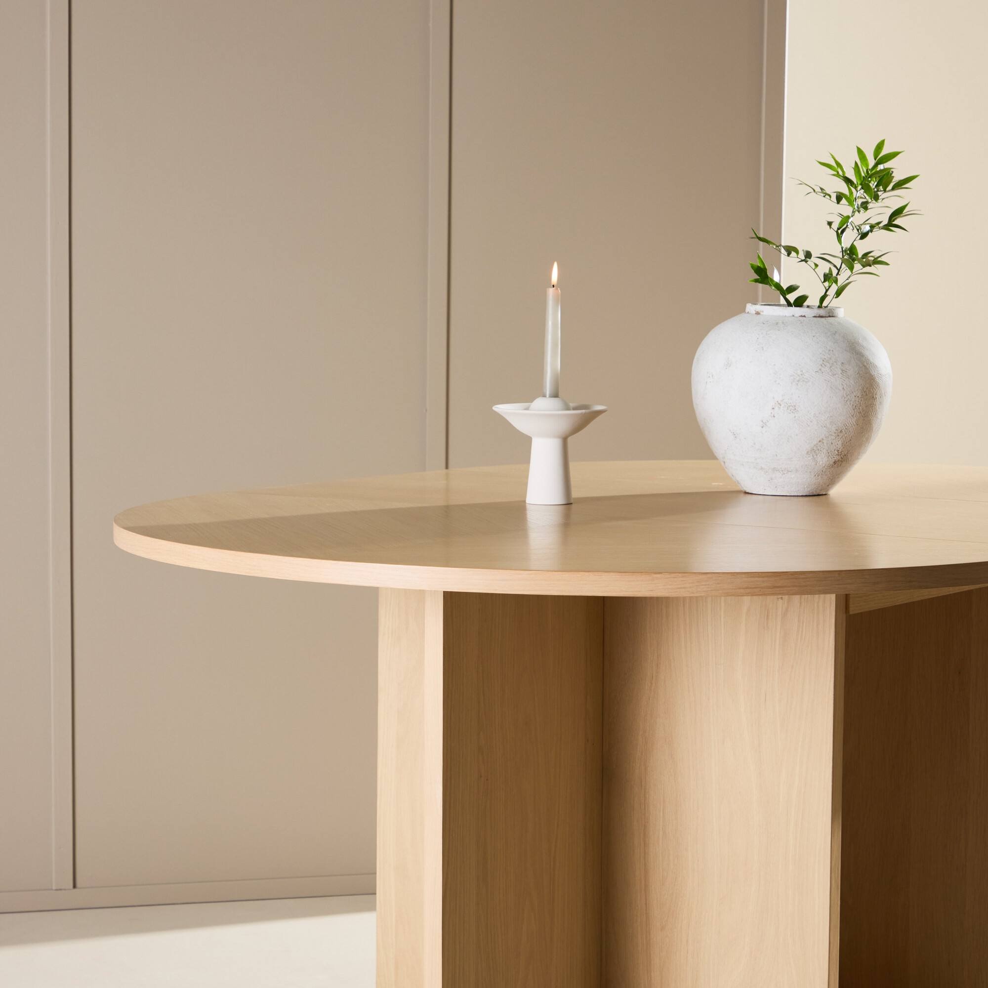 Matbord Venture Home Strada