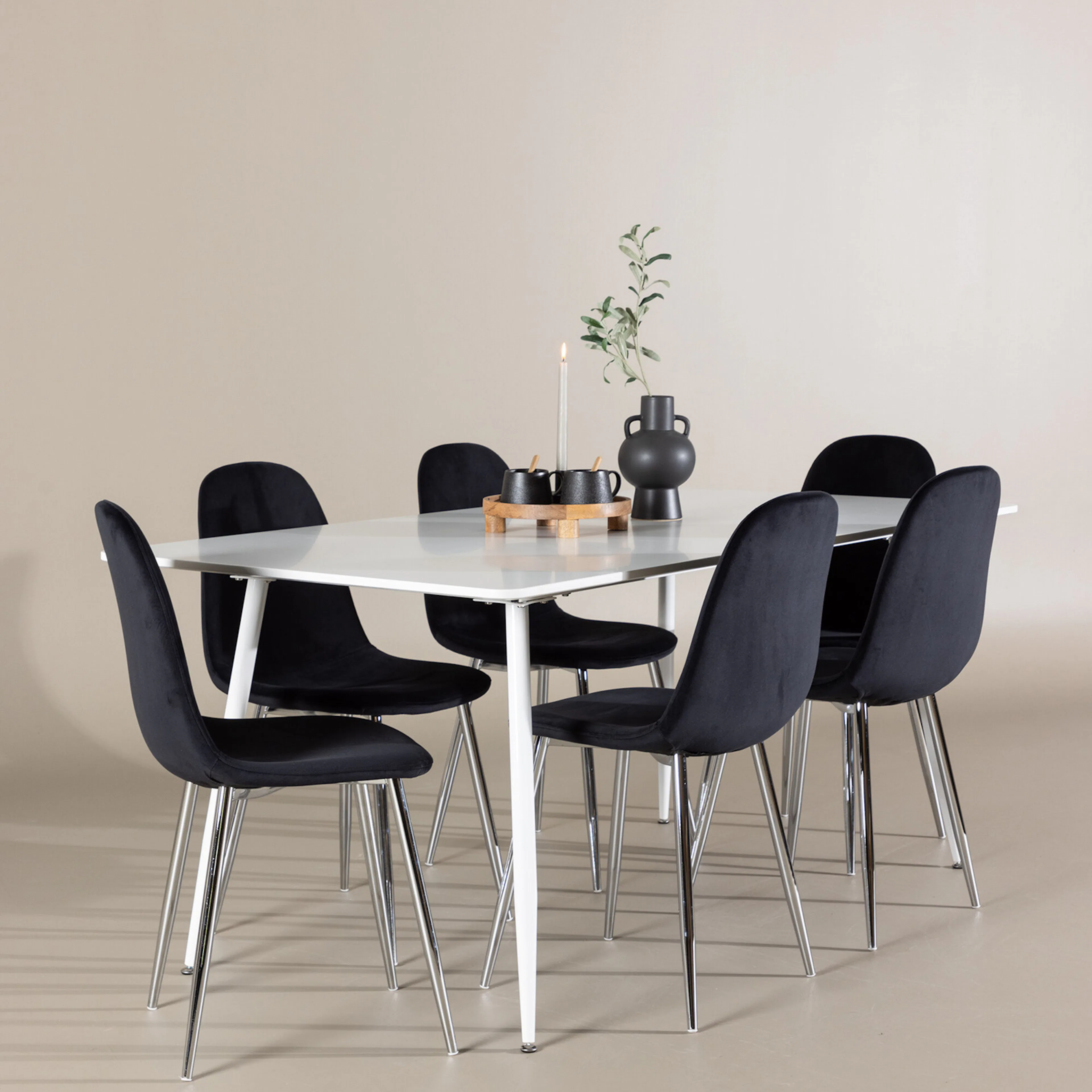 Silar Dining Table with Polar Dining Chair Färg: Vit/Svart, Ben: Stål