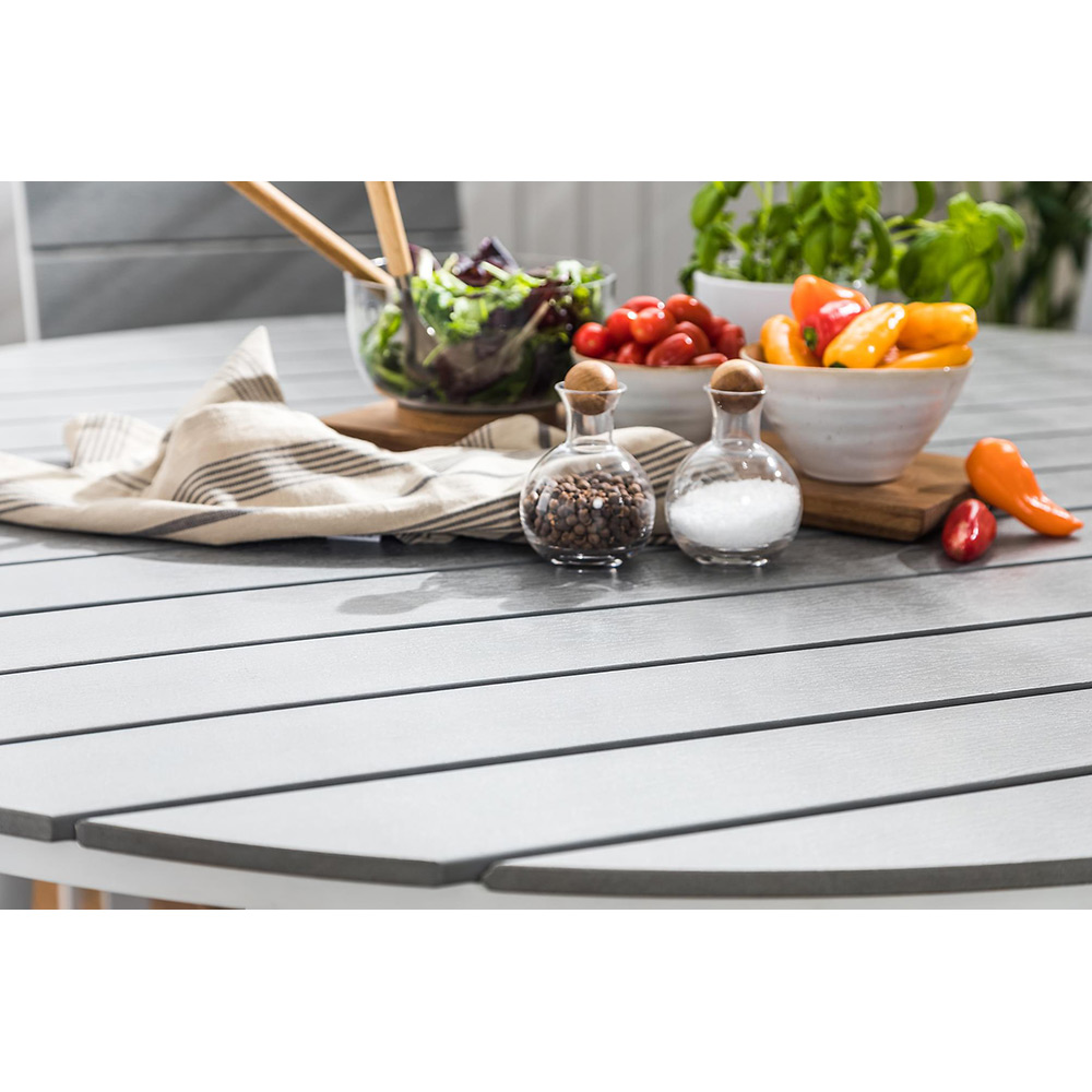 Matgrupp Utomhus Comfort Garden Tunis Rund 140 med 6 StapelTrädgårdsstolar Aintwood