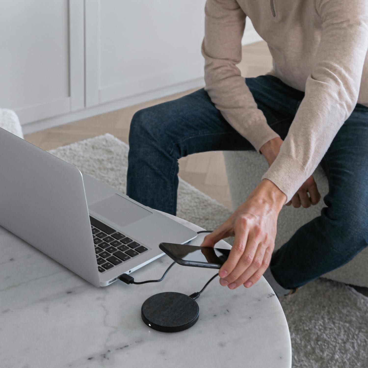 Trådlös Champion Laddare 10W QI Metall/Tyg