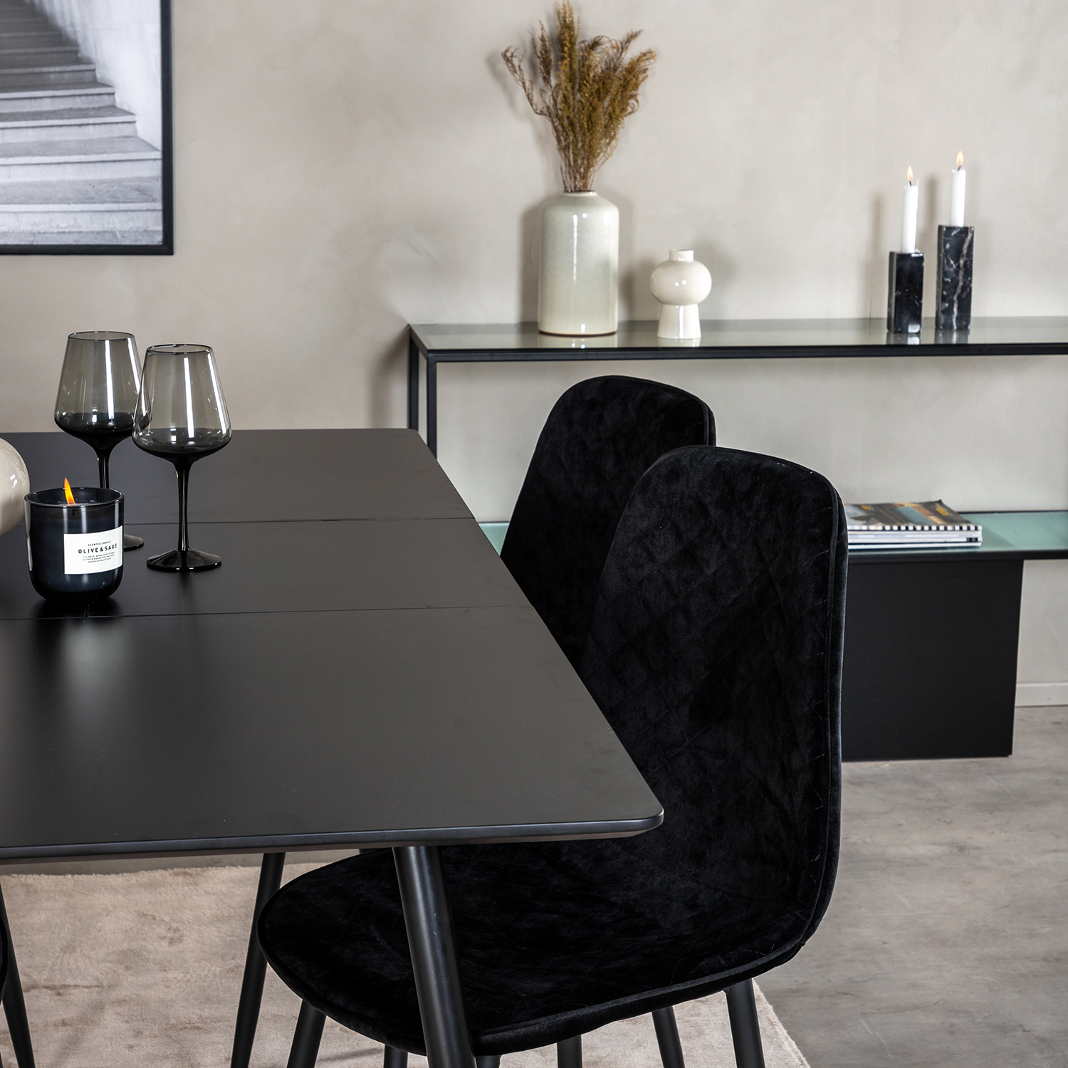 Matgrupp Venture Home Silvia med Iläggsskiva och 4 Phoi Stolar