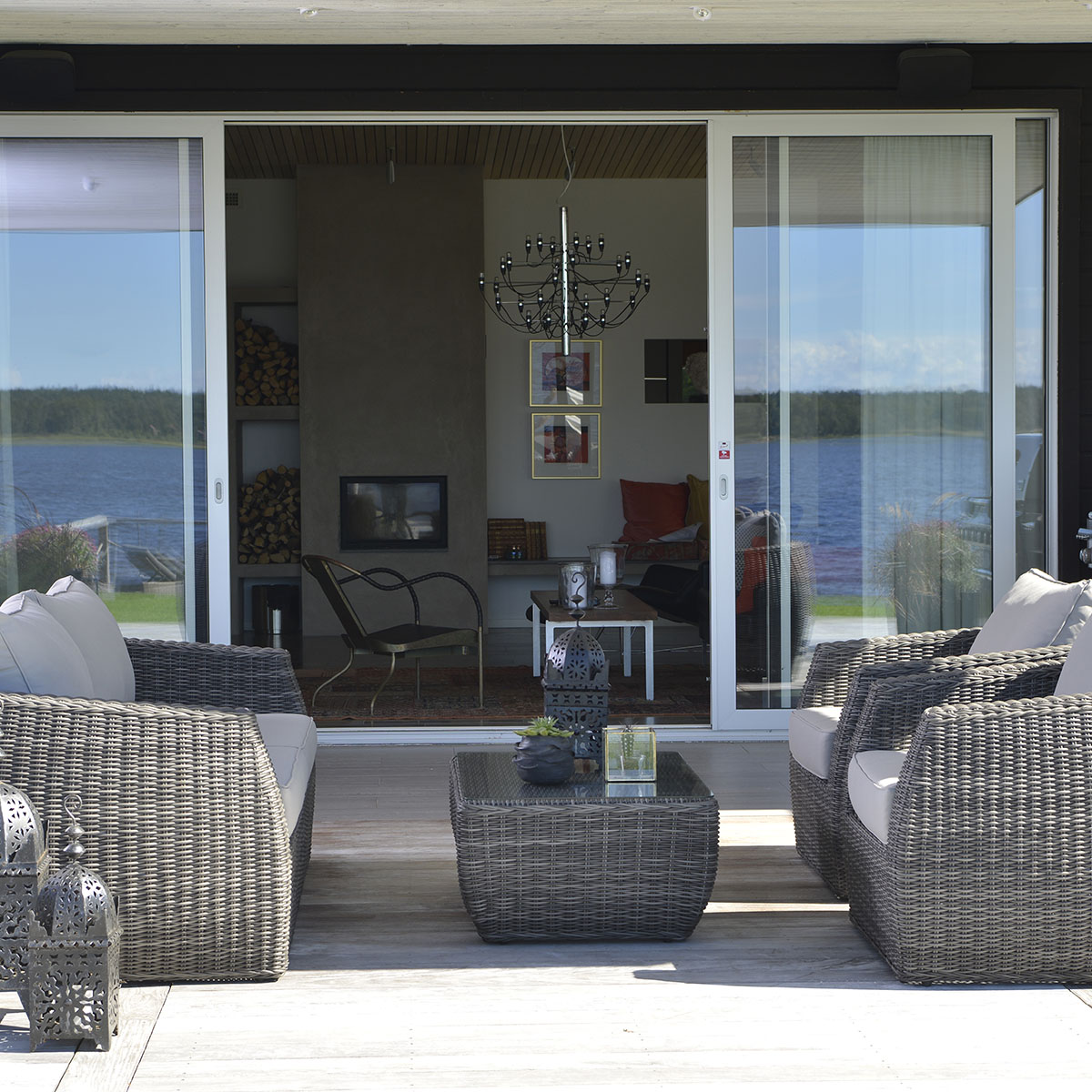 Utebord Hillerstorp Tara Utomhus