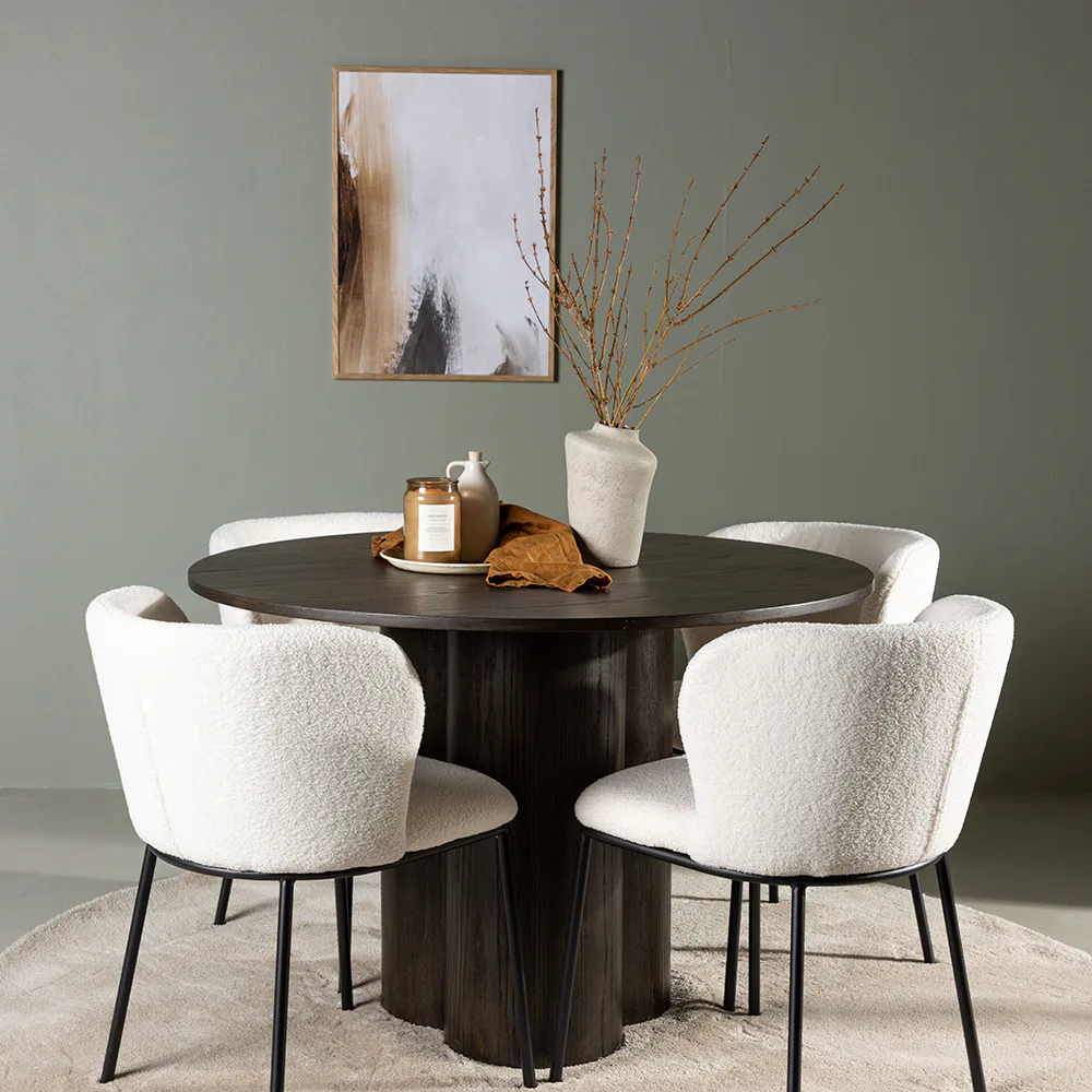Matgrupp Venture Home Olivia Ø110 cm med 4 st Edina stolar Mocca
