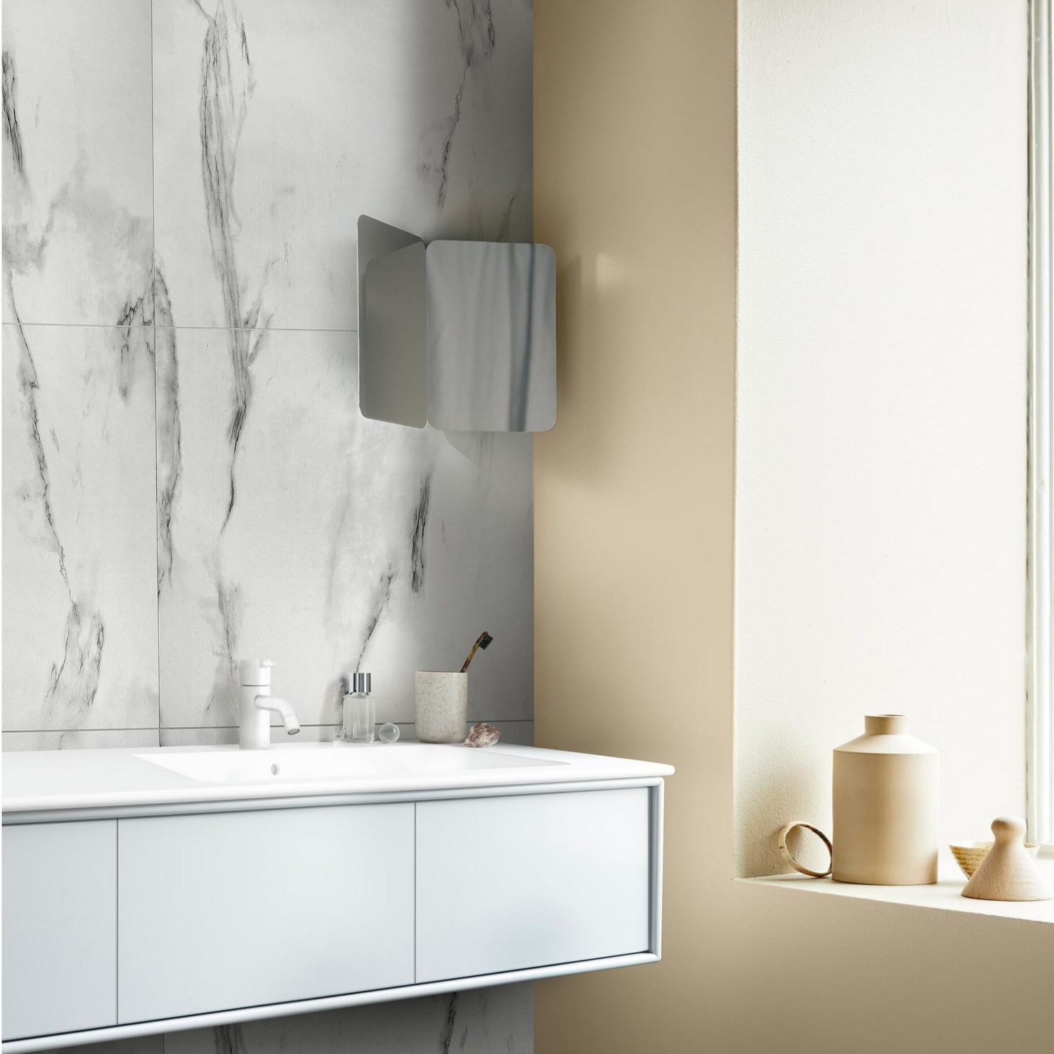Våtrumsskiva BerryAlloc Wall & Water Vit Marmor 60x60