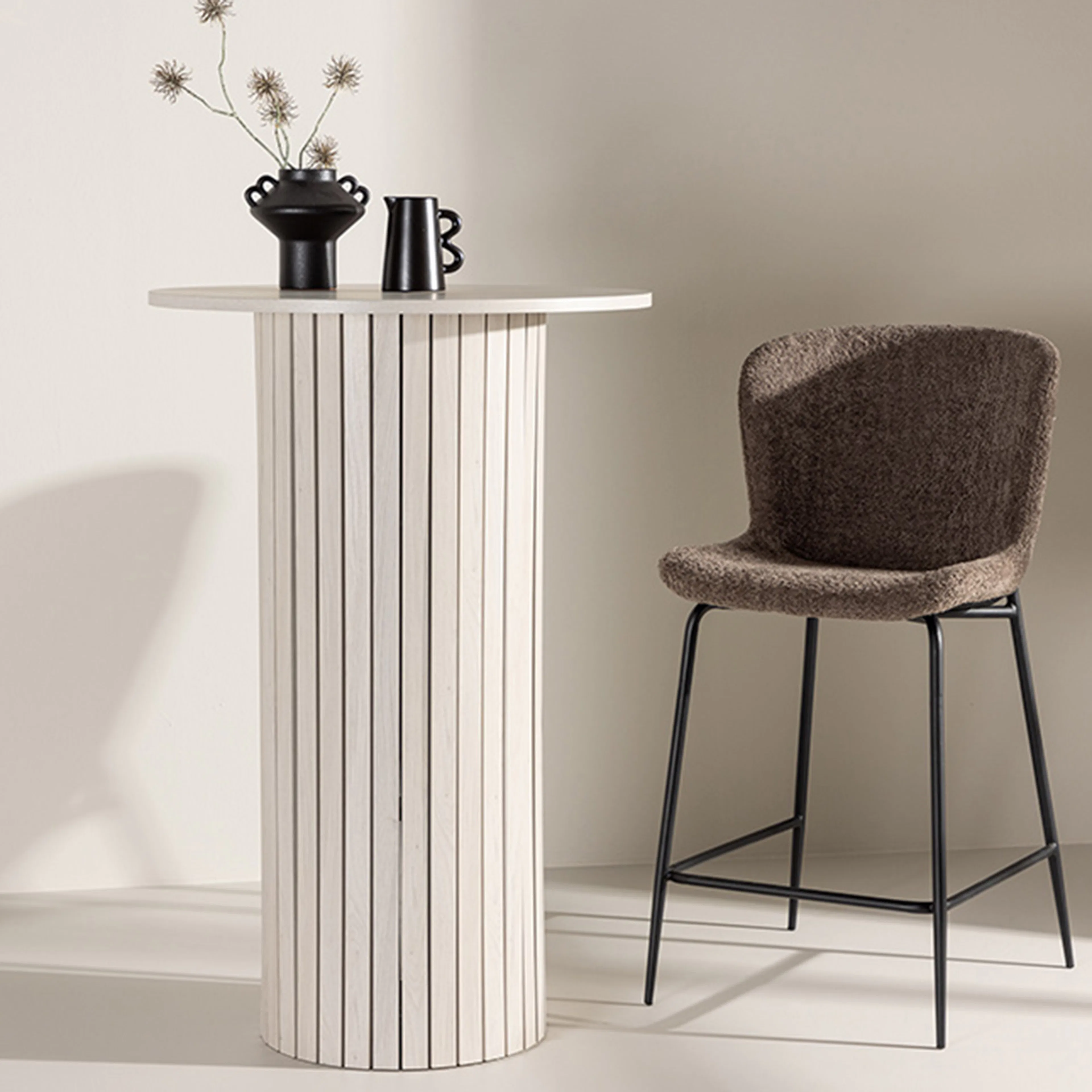 Härön Bar Table ⌀70 - Whitewash  / Vittvätt