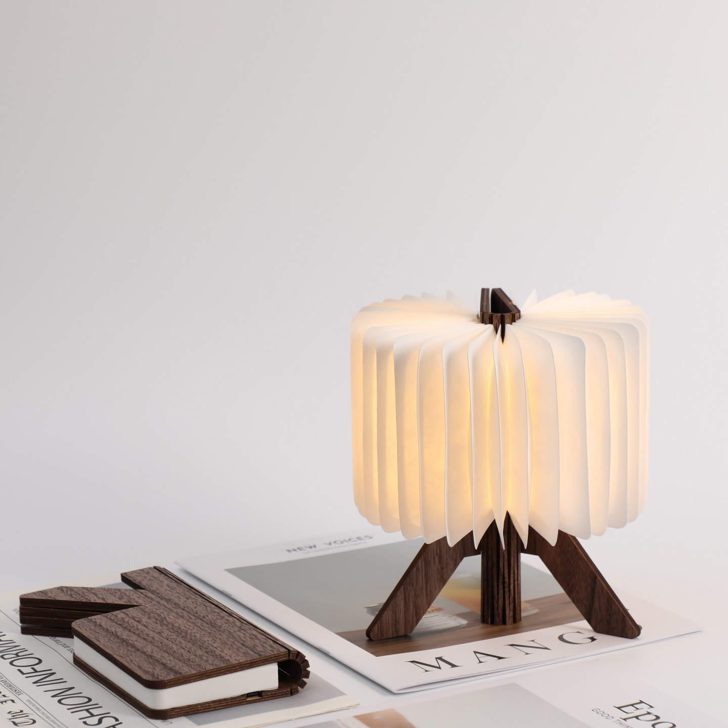 Lampa Smart Living R-Design Re-Charge