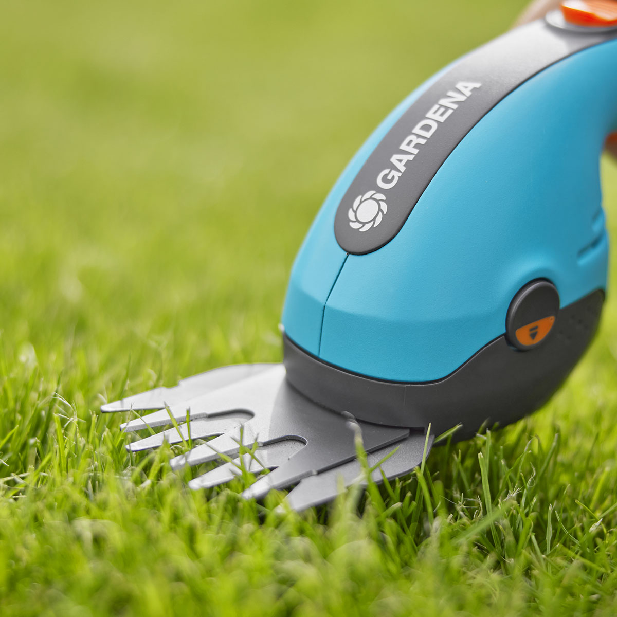Gräs- och Busksax Gardena PowerCut exkl. Batteri