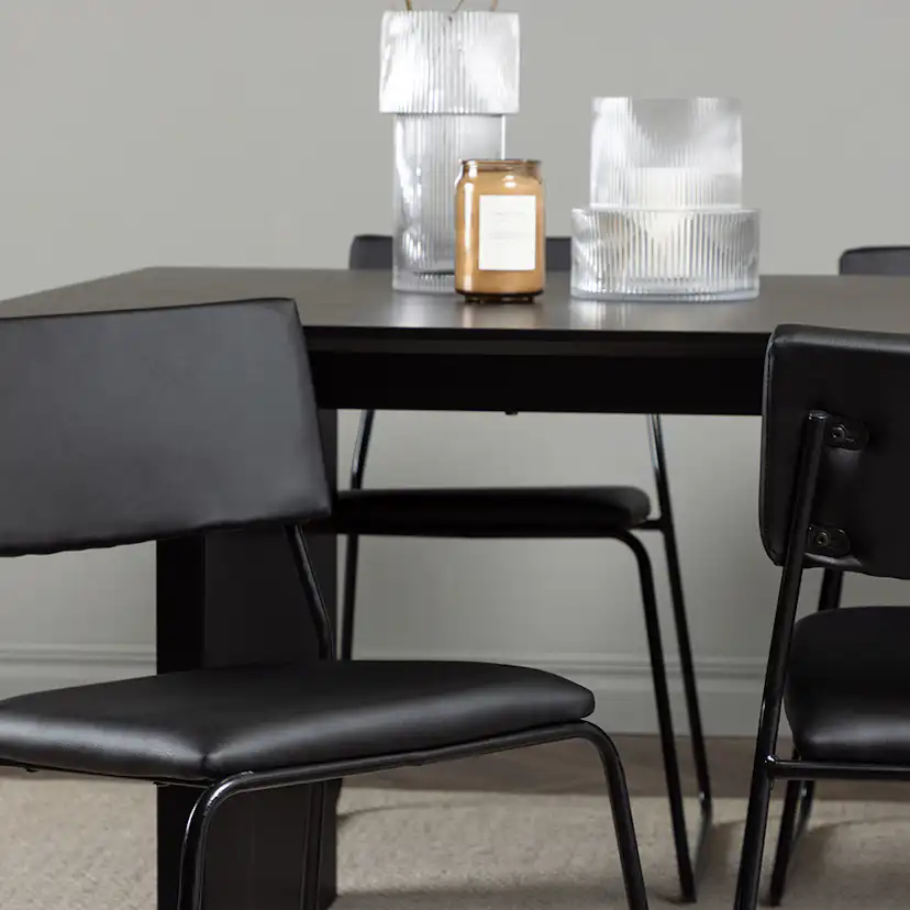 Matgrupp Venture Home Vail med 6 Kenth Stolar