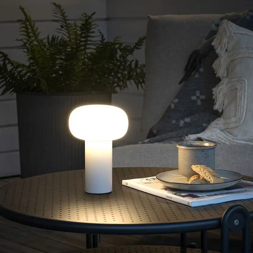 Bordslampa Gnosjö Konstsmide Antibes USB