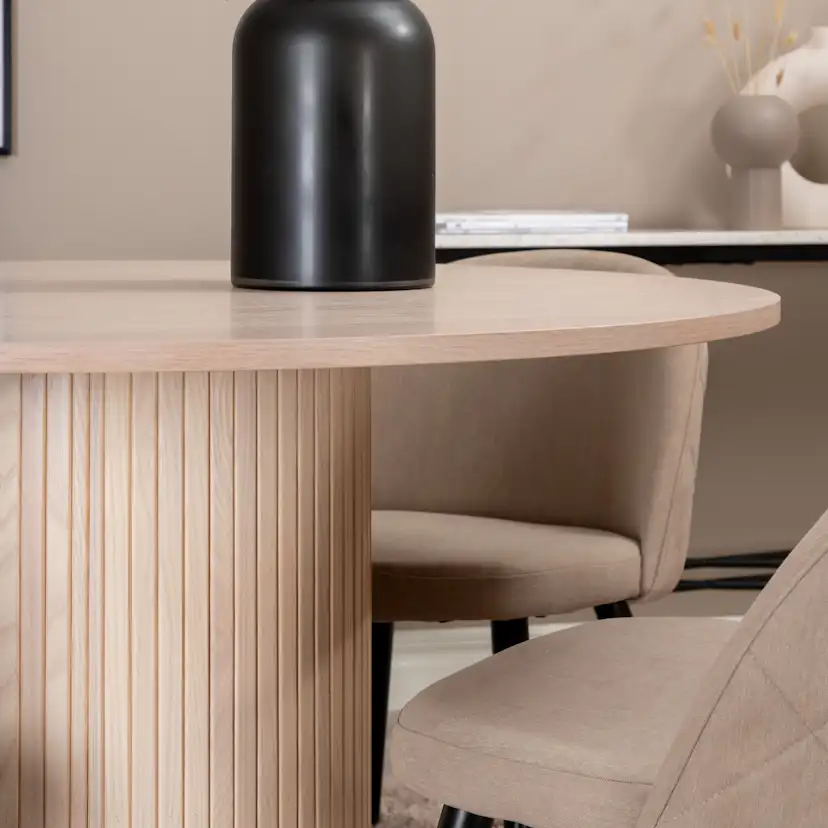 Matgrupp Venture Home Bianca Rund med 4 Valentina Stitcthes Stolar Polyester
