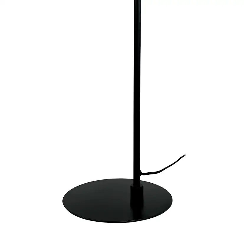 Golvlampa Dyberg Larsen Skagerrak
