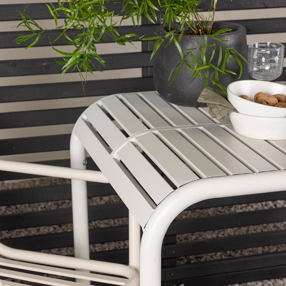 Cafégrupp Venture Home Borneo Bord med 2 Peking Stolar