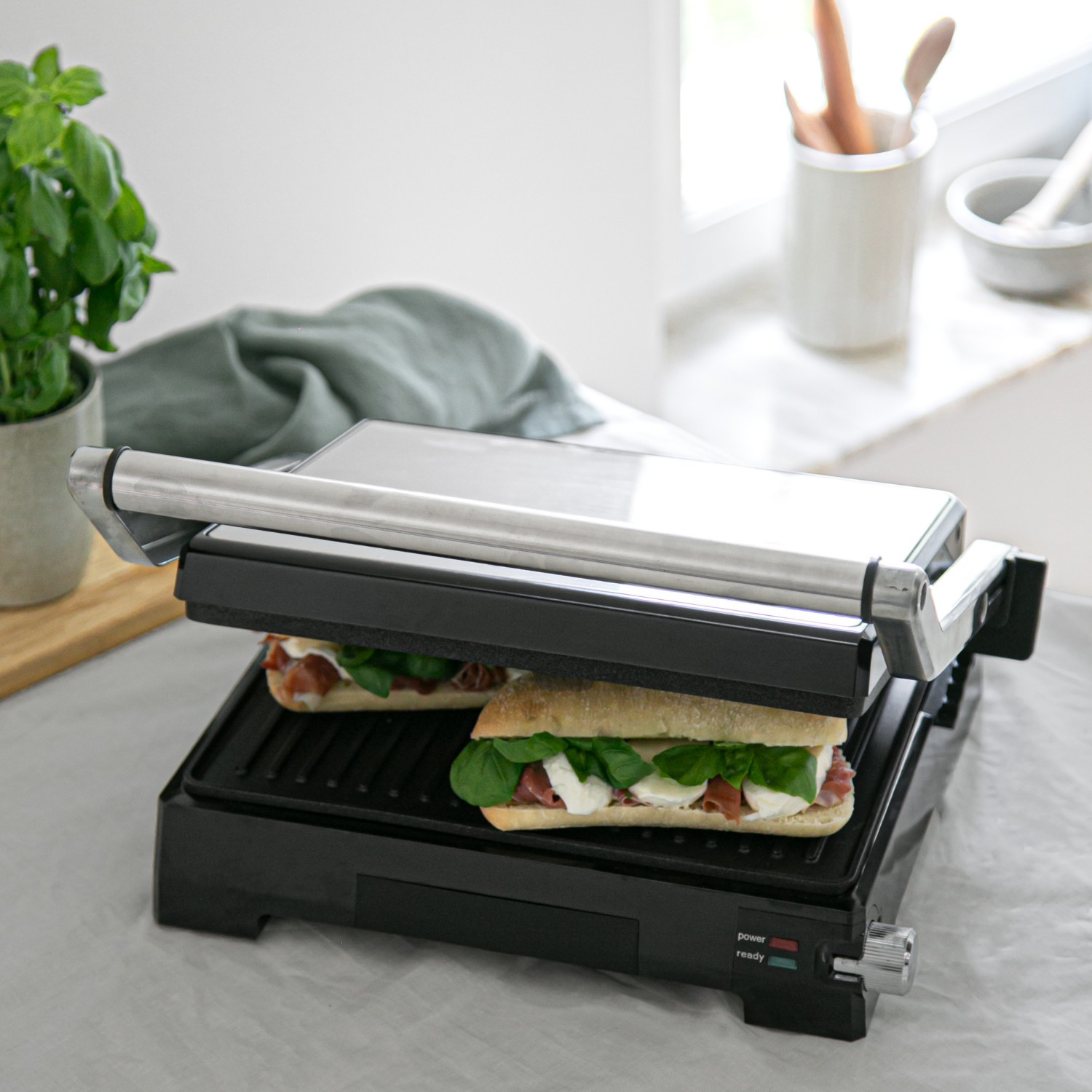 Paninigrill Champion Pro 2in1 med Bordsgrill 2000W PG300 Rostfri