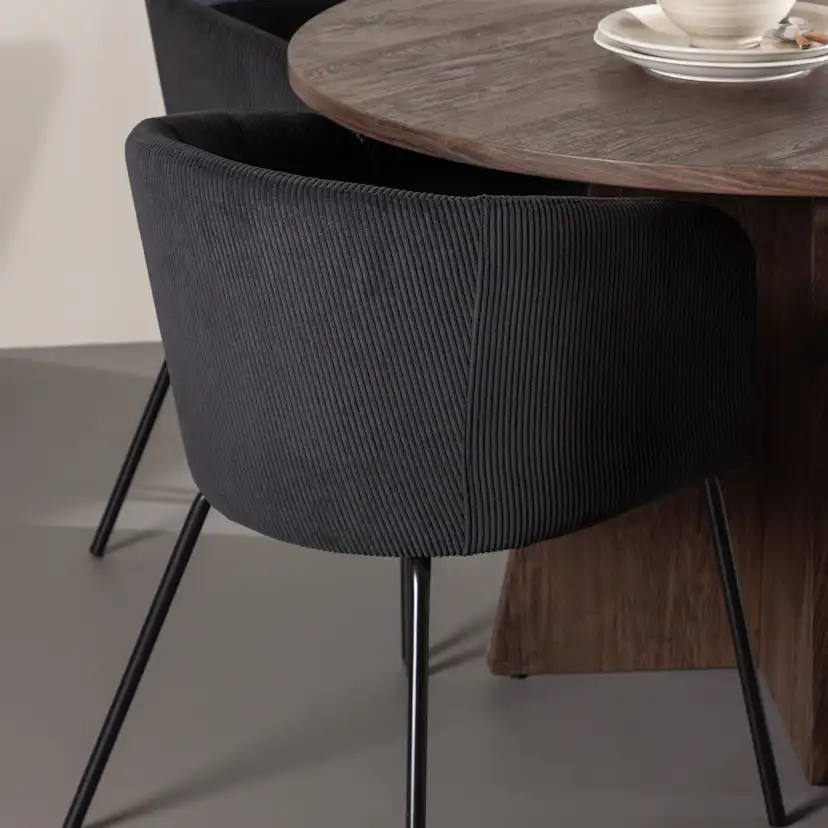 Matgrupp Venture Home Bootcut Ø110 med 4 st Berit Stolar