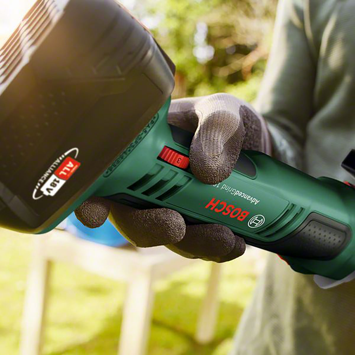 Vinkelslip Bosch Power Tools 18V-80