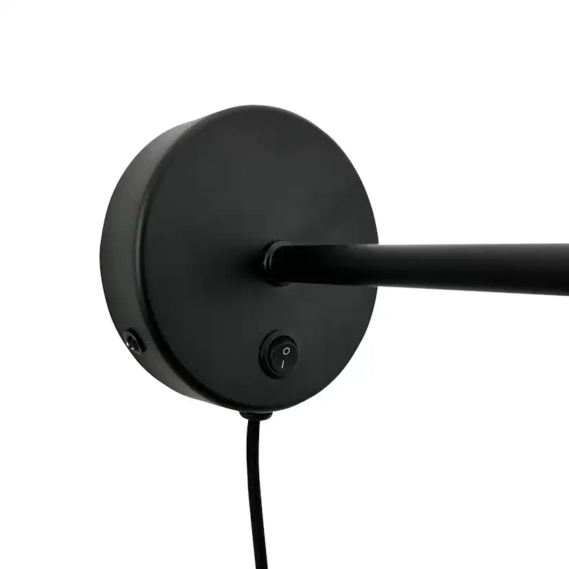 Vägglampa Dyberg Larsen Stoke