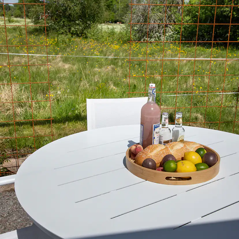 Matgrupp Venture Home Ande med 4 Sally Matstolar