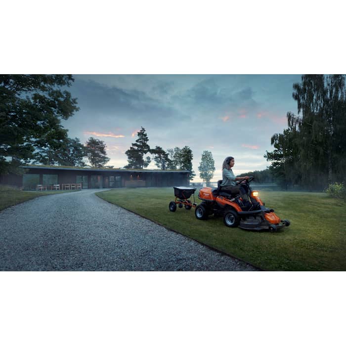 Åkgräsklippare Husqvarna R 216T AWD Rider