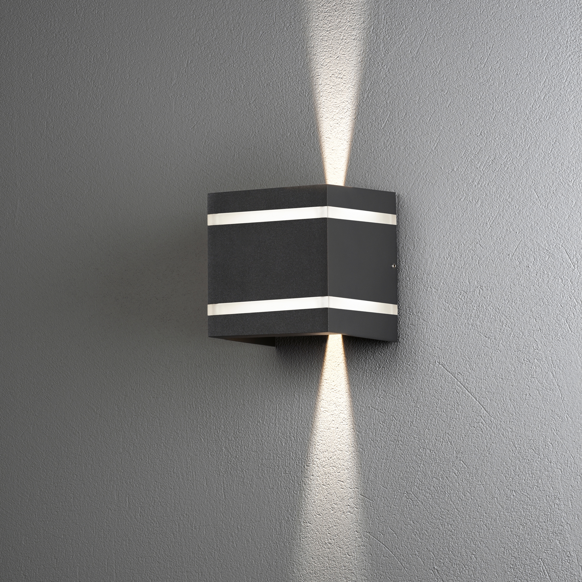 Vägglykta Gnosjö Konstsmide Cremona Upp/Ned 2x3W High Power LED