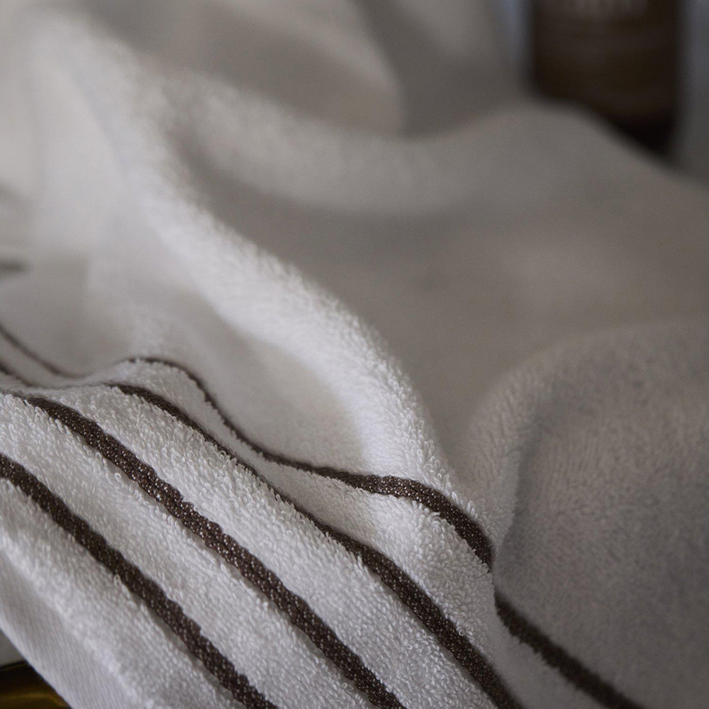 Handduk Svanefors Carlton