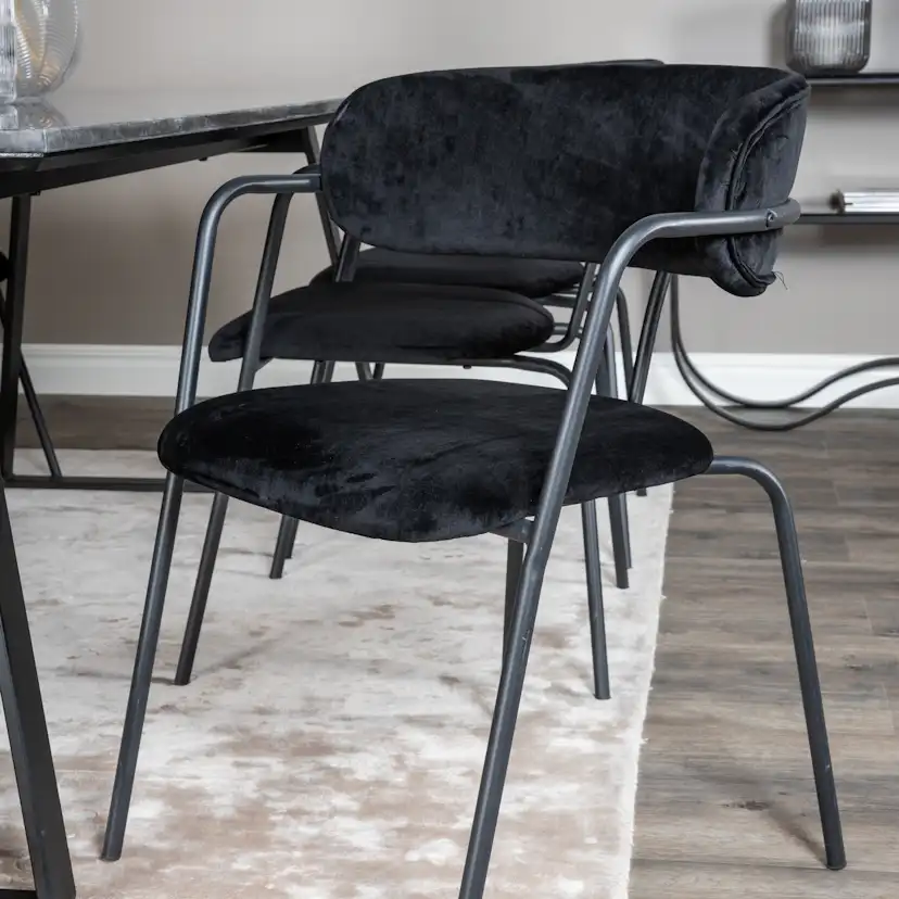 Estelle Dining Table 200x90 cm+Arrow armchair Svart