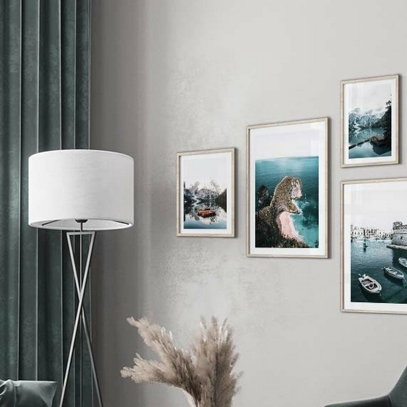 Poster Gallerix Rocks On Sea Shore