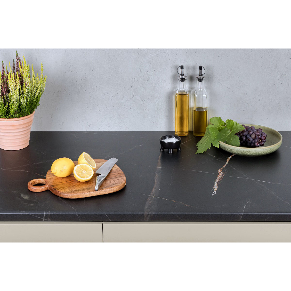 Bänkskiva Wilsonart 28x610x3000 4934-EM DonTello Marble
