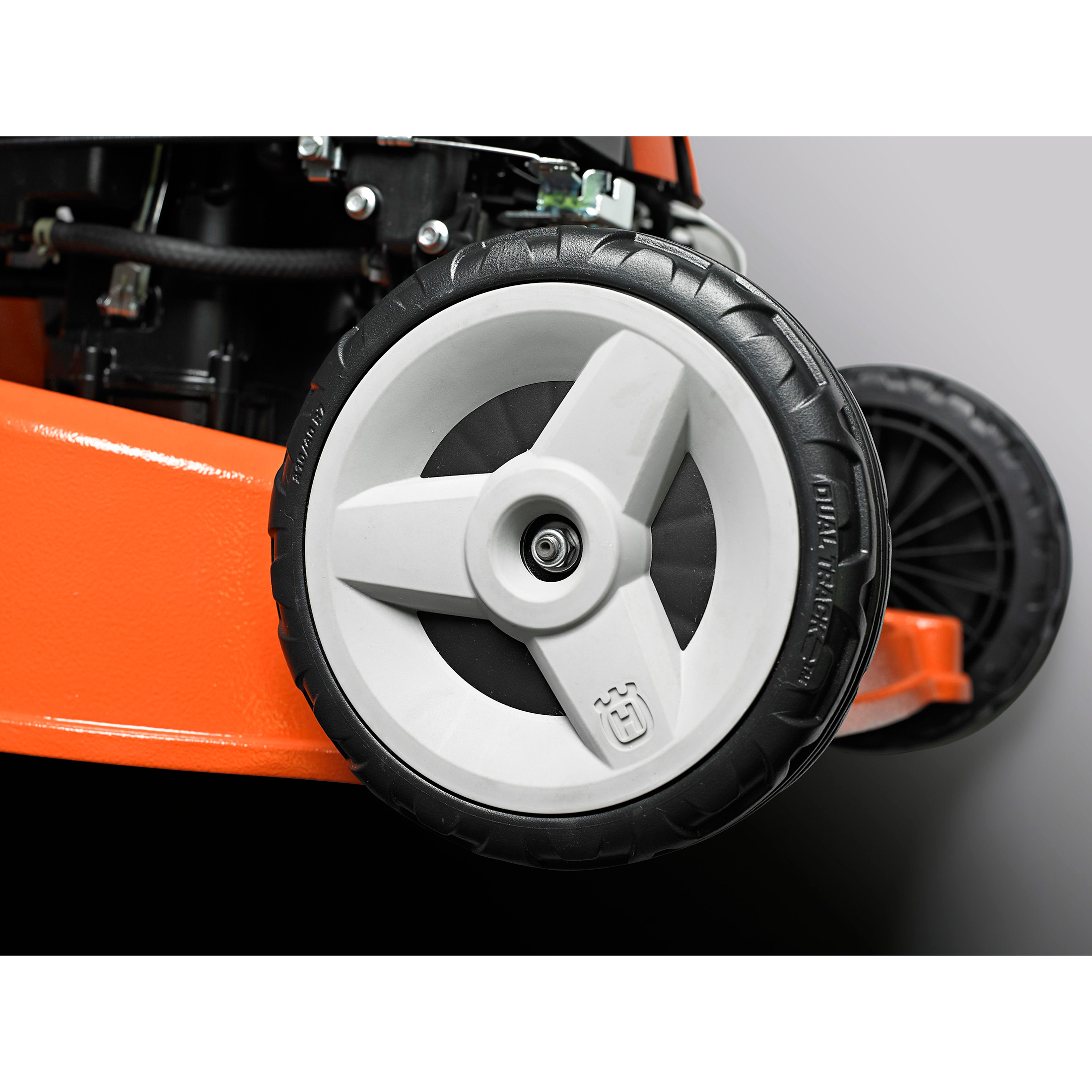 Gräsklippare Husqvarna LC 551iVi utan Batteri