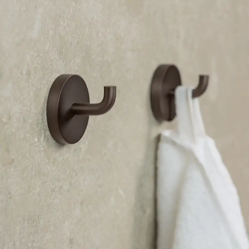 Enkelkrok Beslag Design Calm Ø45mm
