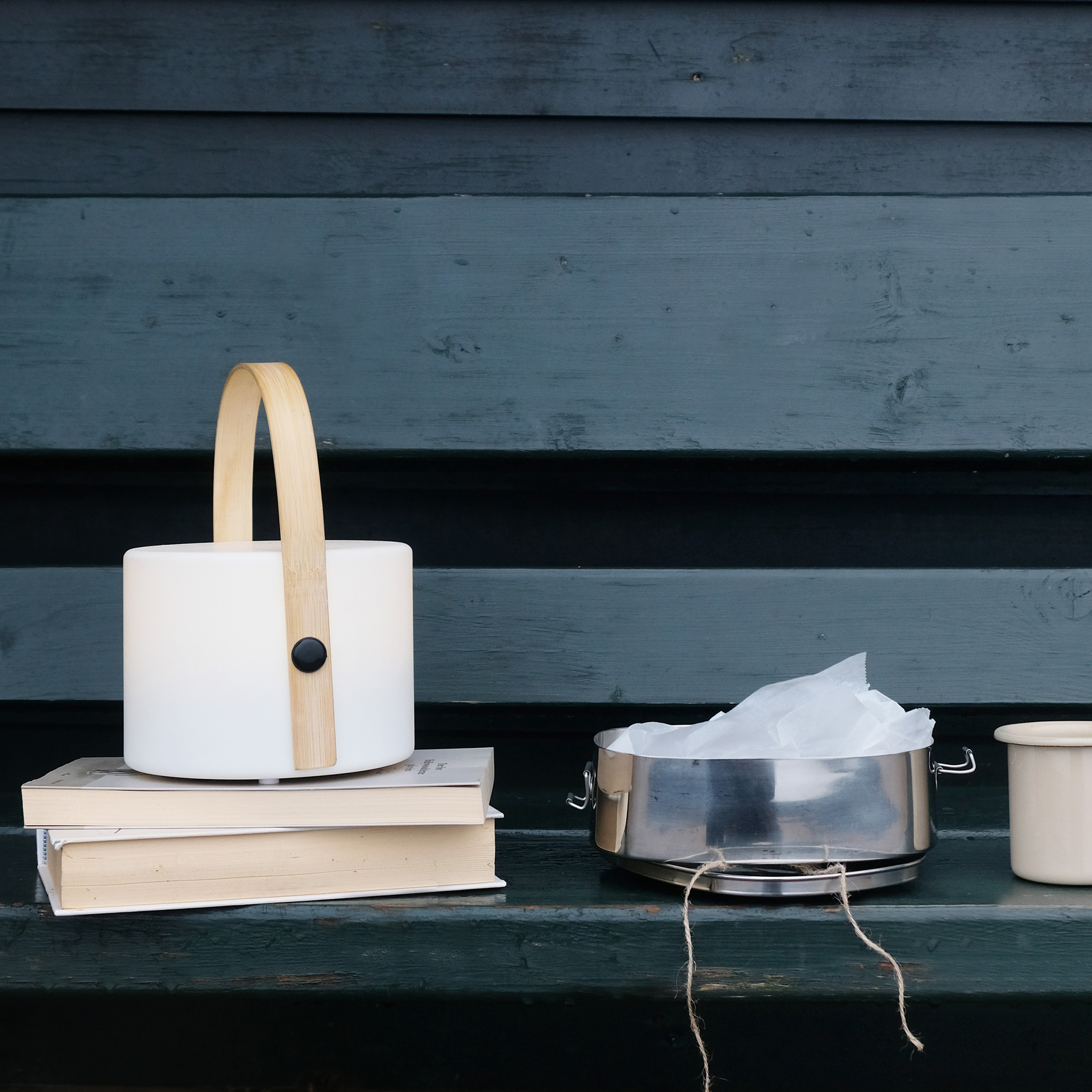 Solcellslampa Dyberg Larsen Carry Uppladdningsbar