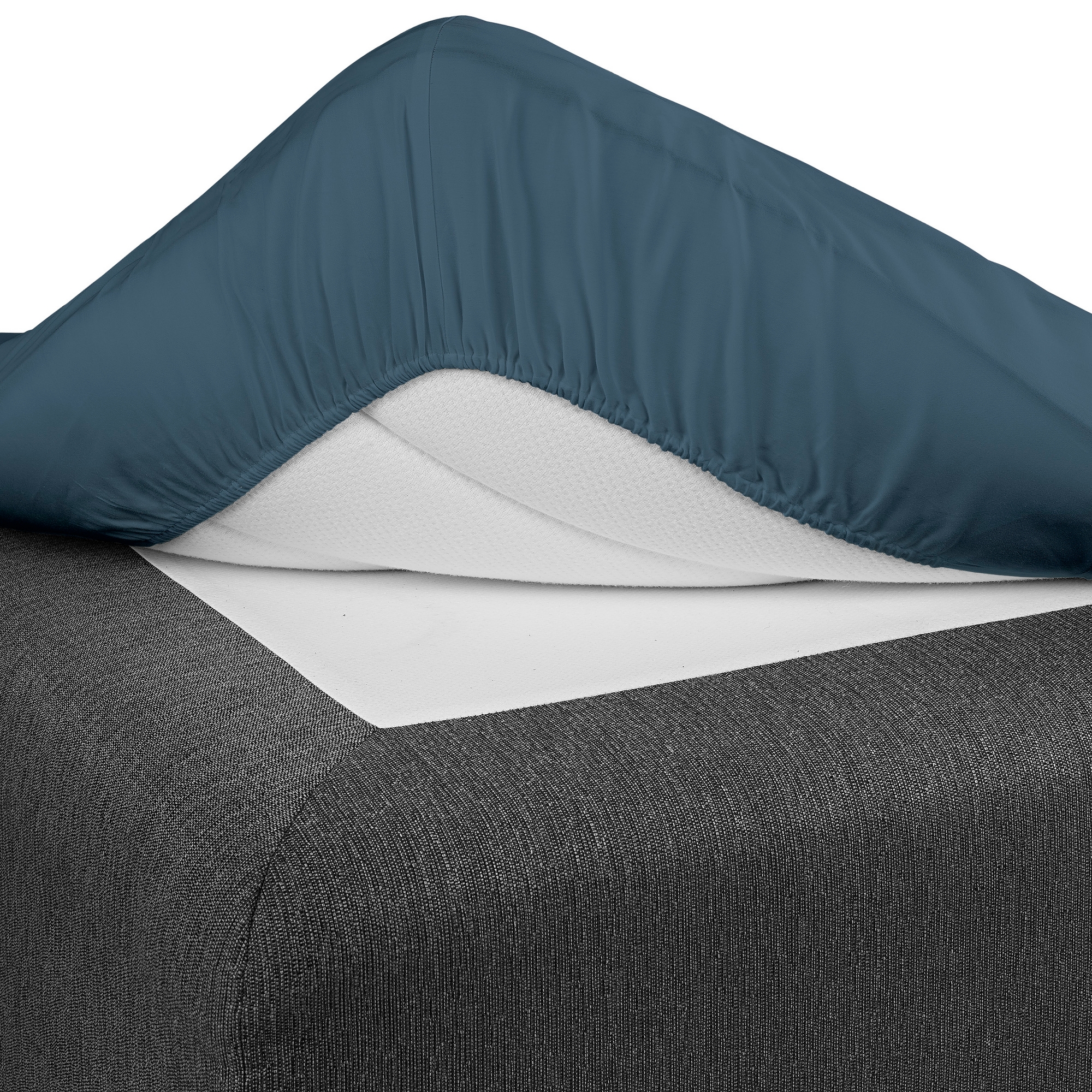 Dra-på-lakan Borganäs of Sweden