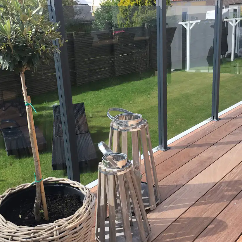 Glasstaket Hortus med Aluminiumskena Rökfärgat 80x100