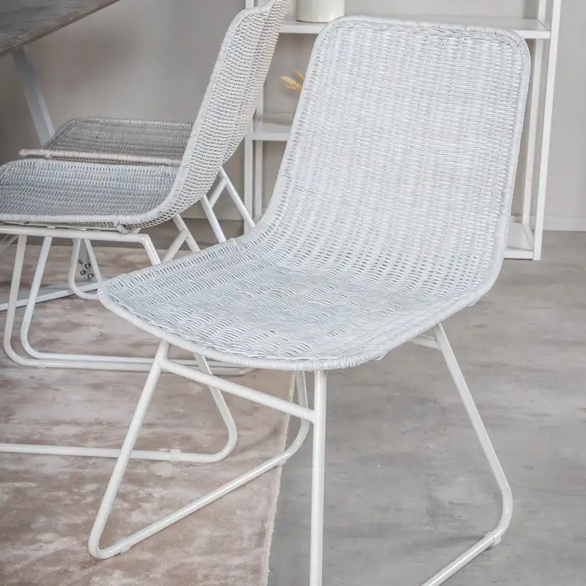 Matgrupp Venture Home Madde med 6 Cornelia Stolar