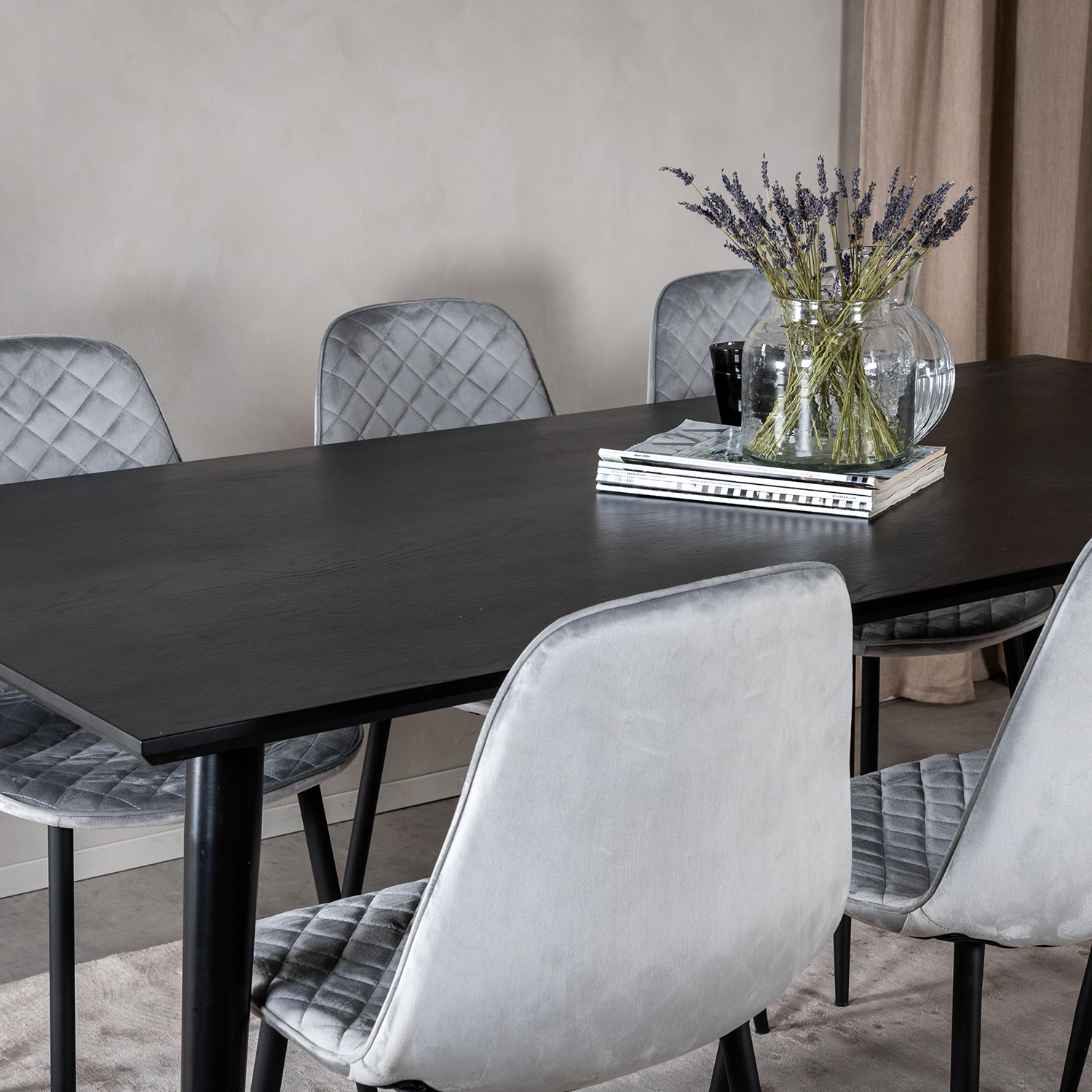 Dipp Dining Table - 180*90cm - Black Veneer / all black legs Mörkgrå