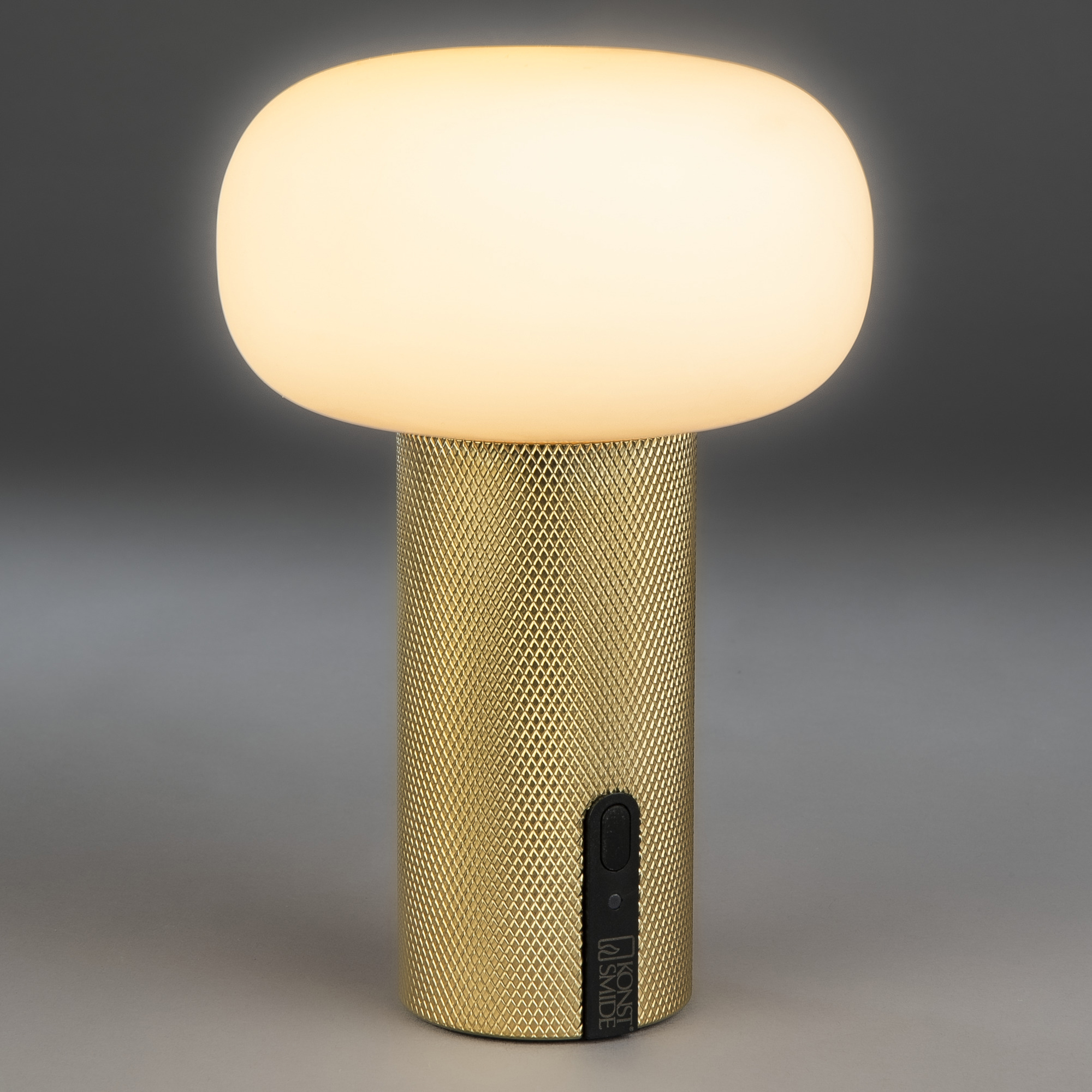 Portabel Lampa Gnosjö Konstsmide Antibes Mini Bordslampa USBxMatt Mässing