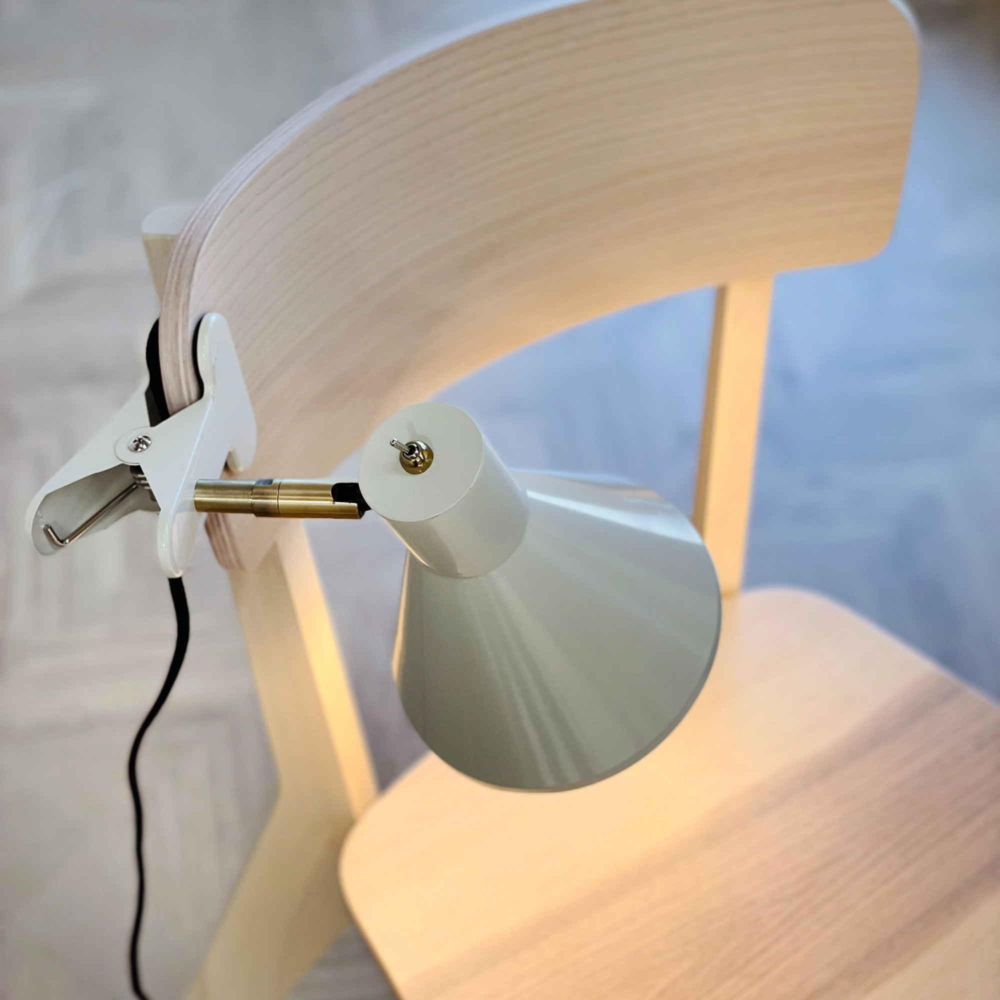 Vägglampa Dyberg Larsen Sleep Klämmlampa