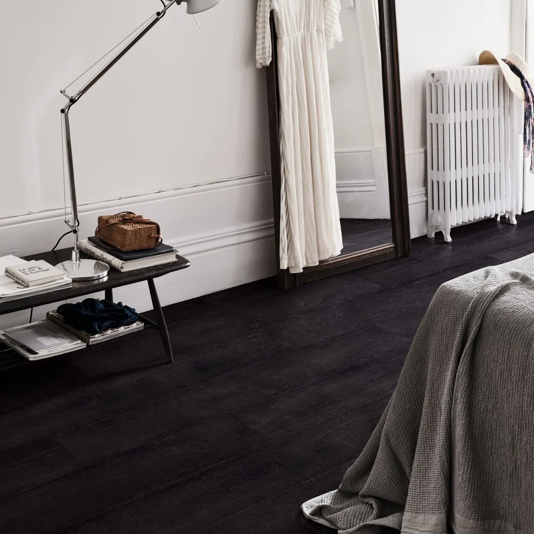 Laminatgolv Lillehammer BLACK PAINTED OAK Living Expression
