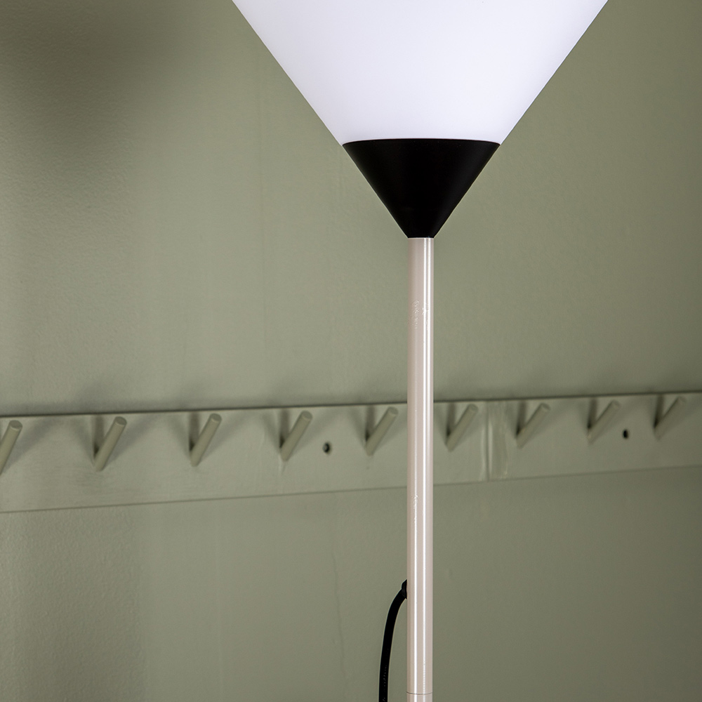 Golvlampa Venture Home Bagasi