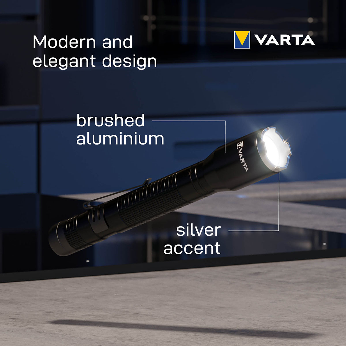 Ficklampa Varta Aluminium Light F20 Pro 250 lm