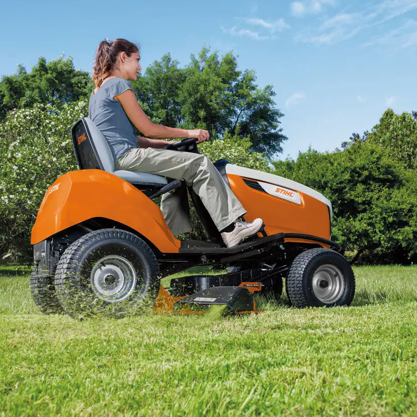 Trädgårdstraktor STIHL RT 4112.1 SZ