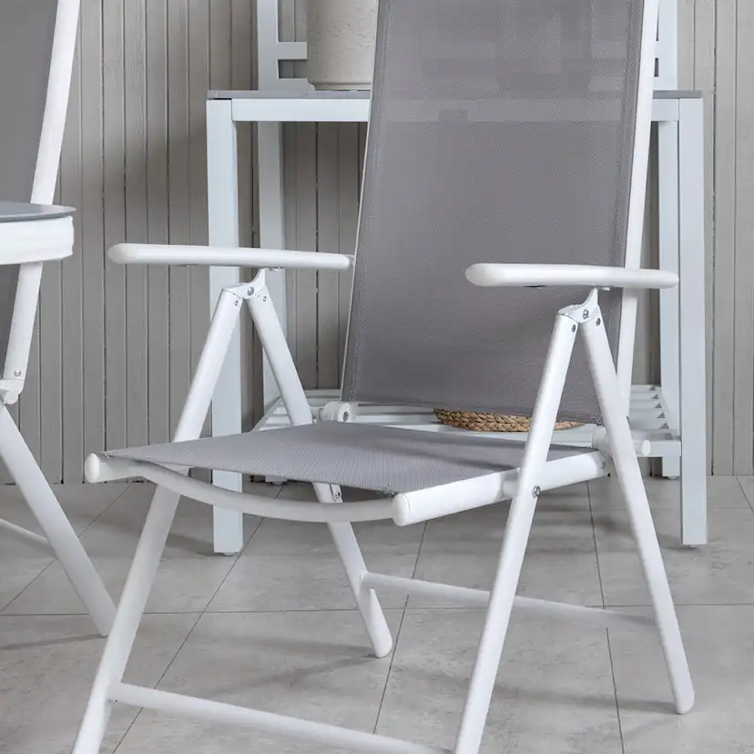 Matgrupp Utomhus Venture Home Vyn med 4 Bend Trädgårdsstolar