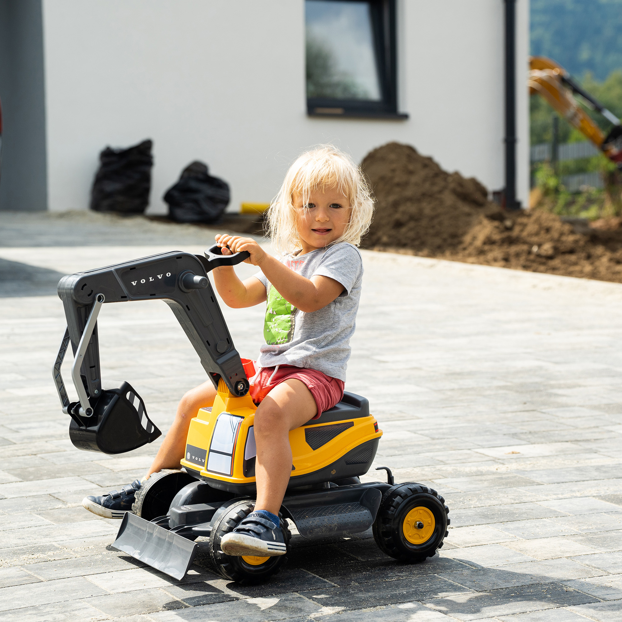 Elbil Falk Volvo Grävmaskin Med Öppen Hytt